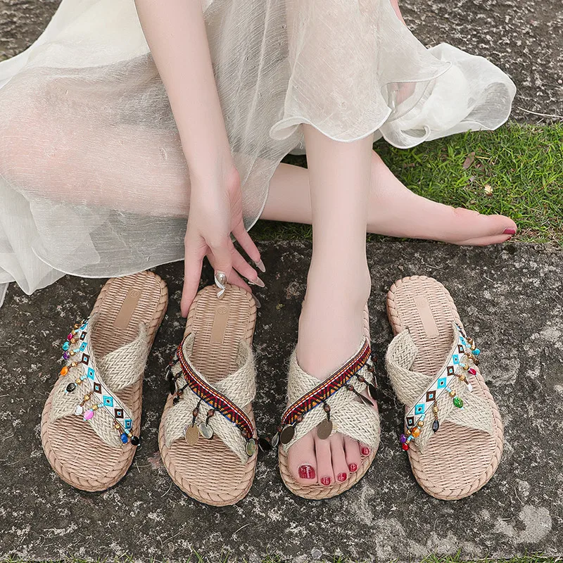 Ethnic Style Beach Slippers for Women 2026 Summer New Outing Print Good-looking Weaving Sandals Casual Breathable Flat Shoes