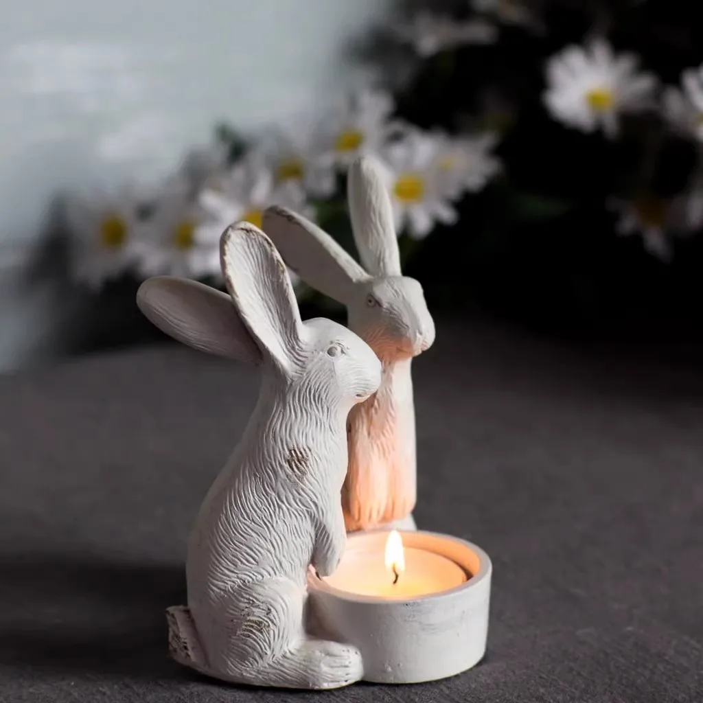 

Rabbit Candlestick French Country Old Style Ornament Retro Fun Art Figurine Decoration Modern Cute Bunny Candle Gift