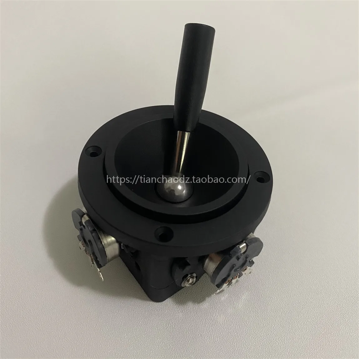 مقياس الجهد ثنائي الأبعاد لوحدات التحكم في الإضاءة ، عصا التحكم غير المعاد تعيينها ،