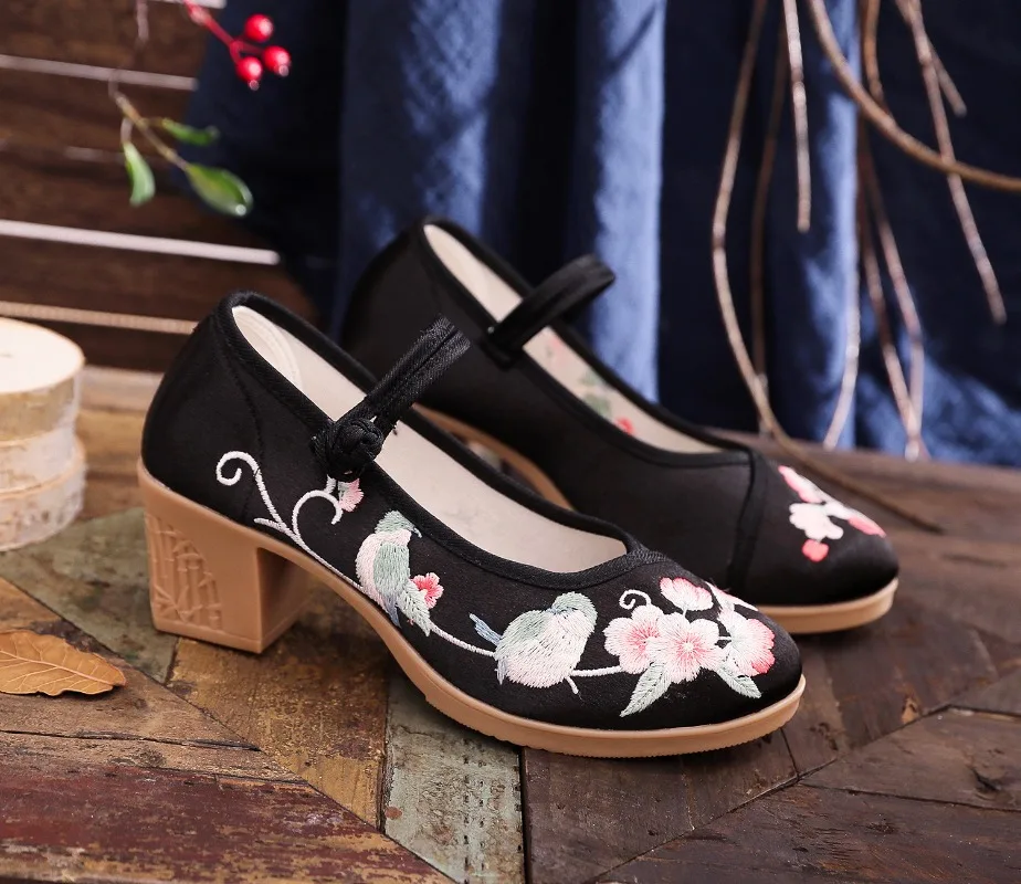 Maogu Chunky Square Heel Black High Heels Women\'s Shoes Shallow Mouth 2023 Spring Summer New Chinese Embroidery Cloth Shoe Pumps