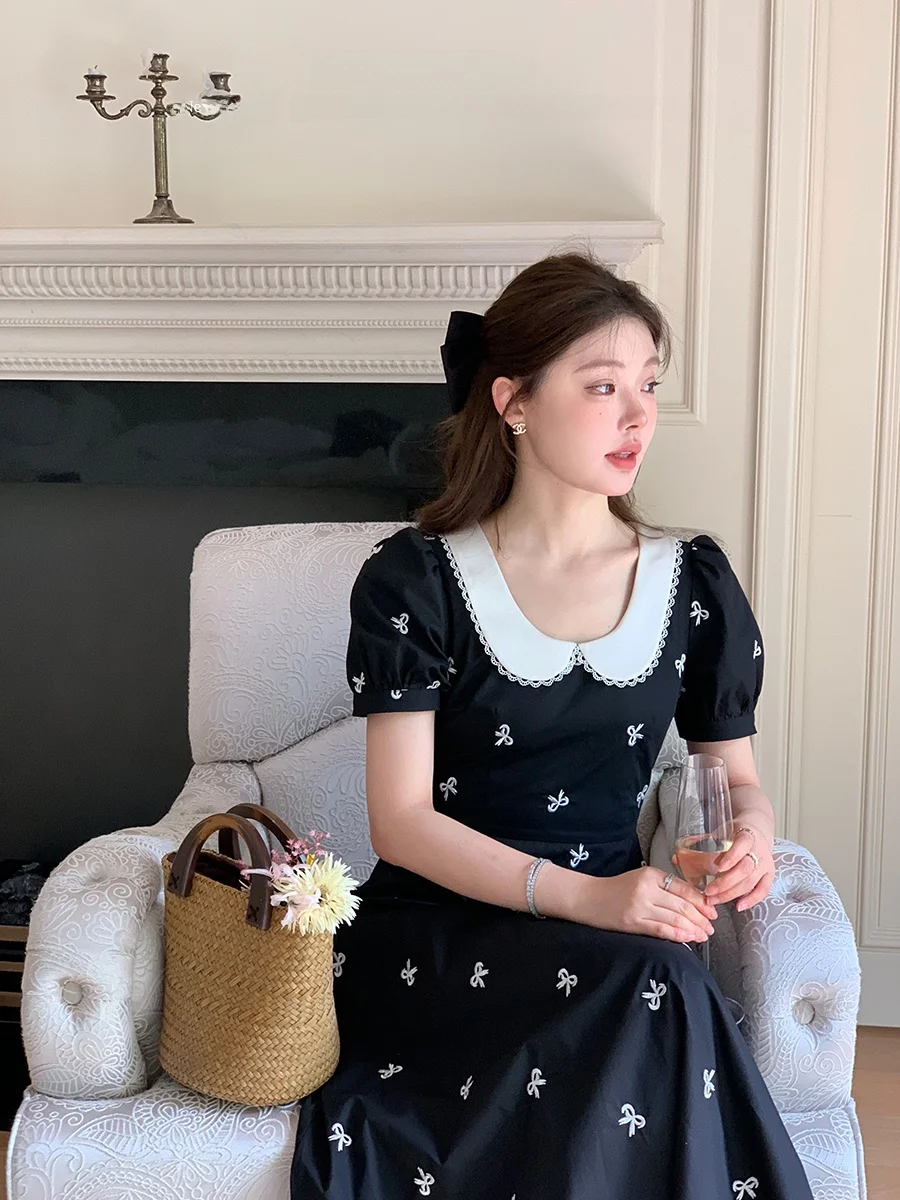 

Французское летнее платье в стиле Хепберн с вышивкой, воротником-куклой, завязками на талии и эффектом омоложения, черное, для женщин