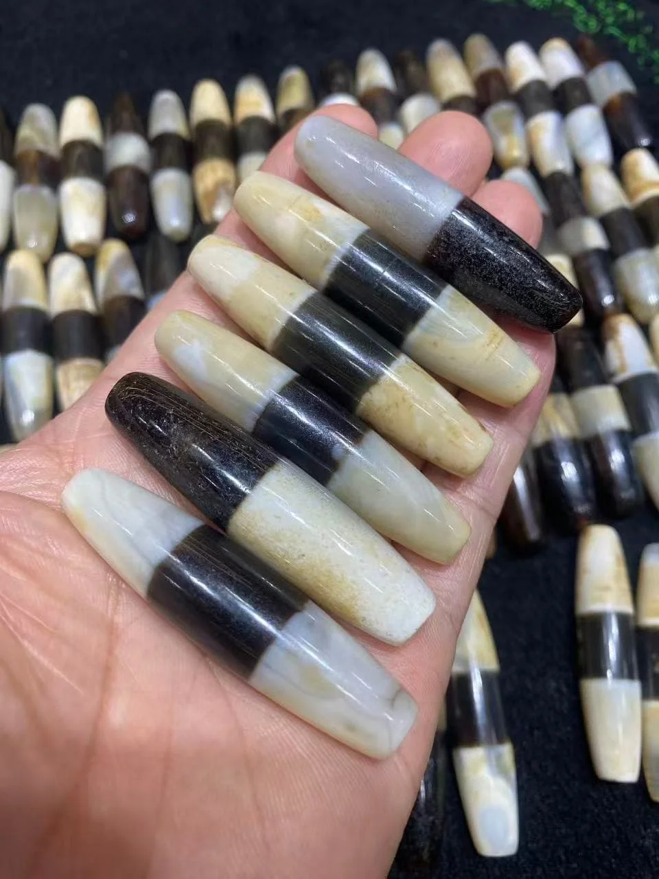 50pcs/lot Special offer 30-60mm black white / coffee white agate beads weathered patina Tibetan-style loose beads for bracelets