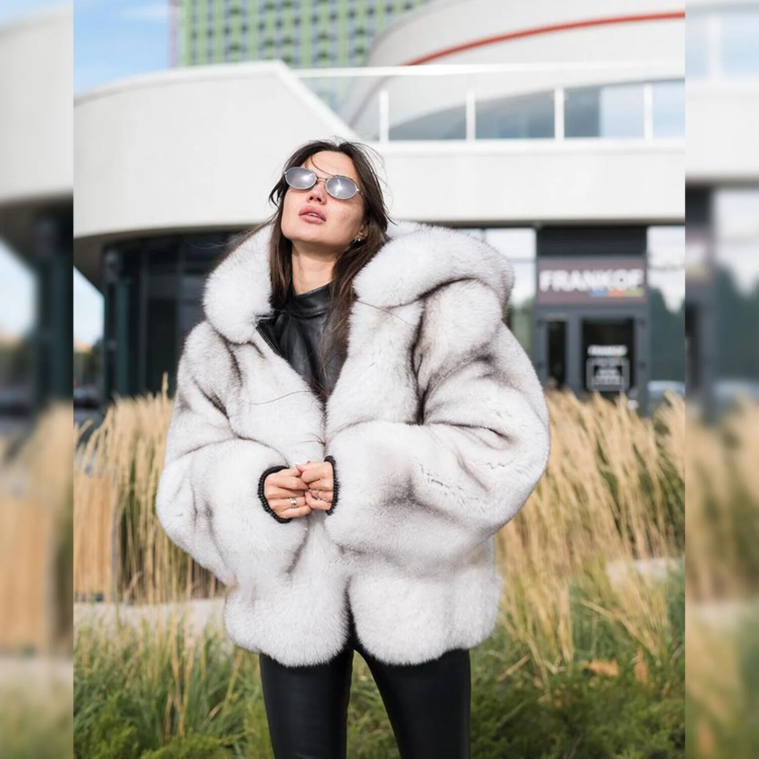 

Womens Natural White Real Fox Fur Coat Hooded Bomber Jacket Warm Short Outwear women's clothing trend 2024 New in coats Jackets