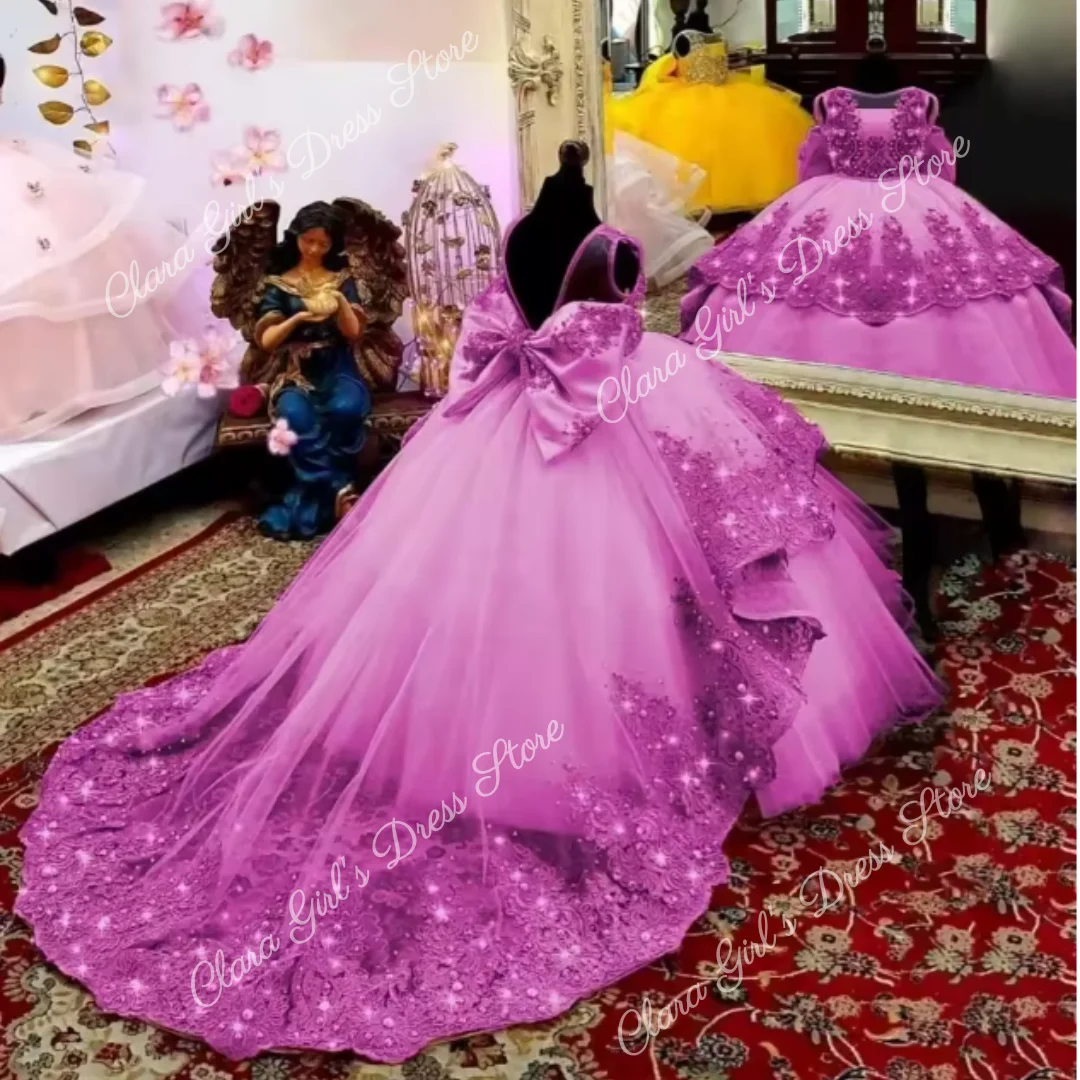 Бальное платье из тюля без рукавов с открытой спиной и бантом, украшенное кружевной аппликацией и шлейфом, элегантный дизайн для официальных мероприятий, свадеб