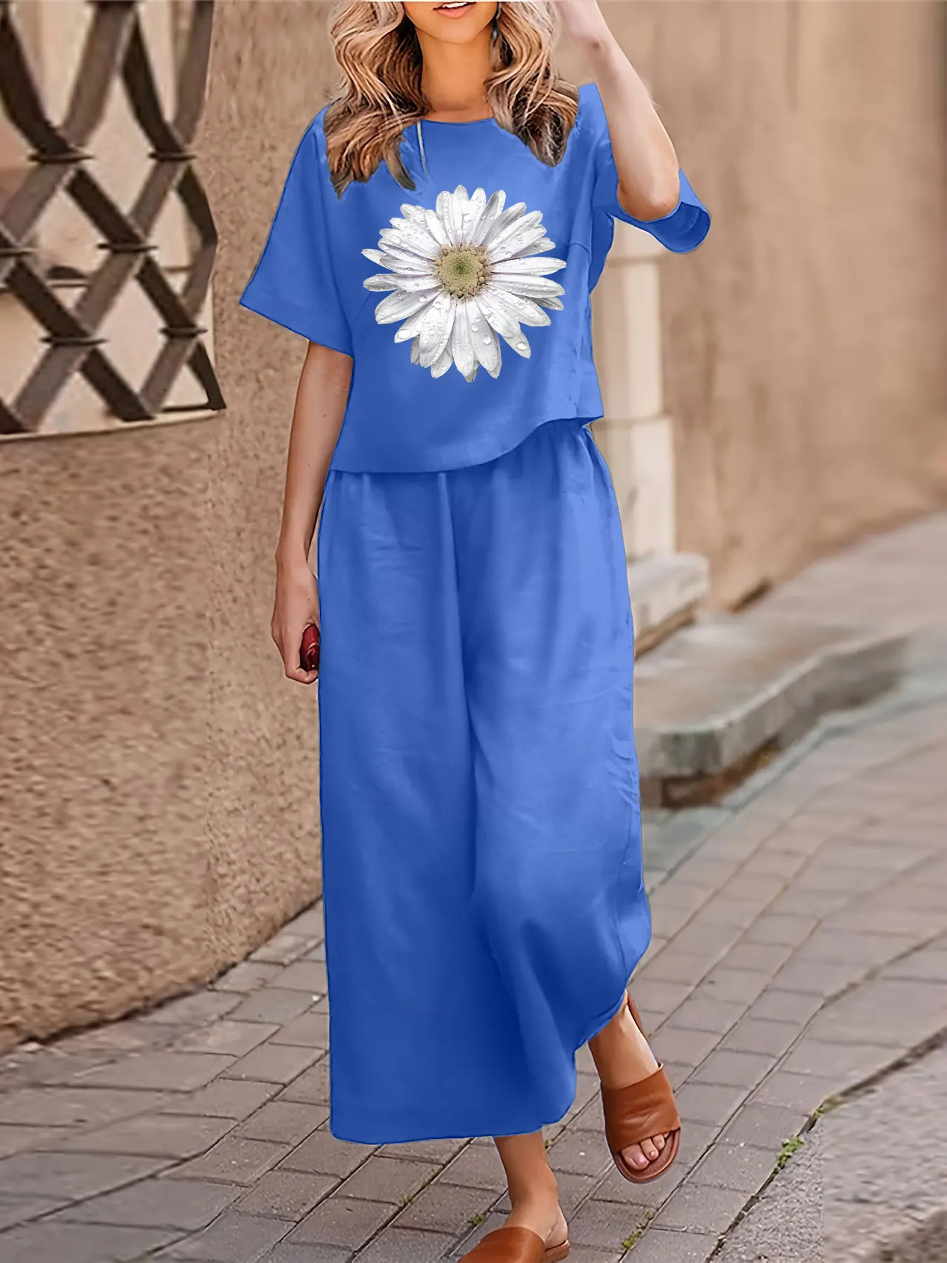 

Женский повседневный комплект из двух предметов больших размеров, футболка с короткими рукавами и принтом, брюки, комплект из двух предметов, свободный круглый вырез