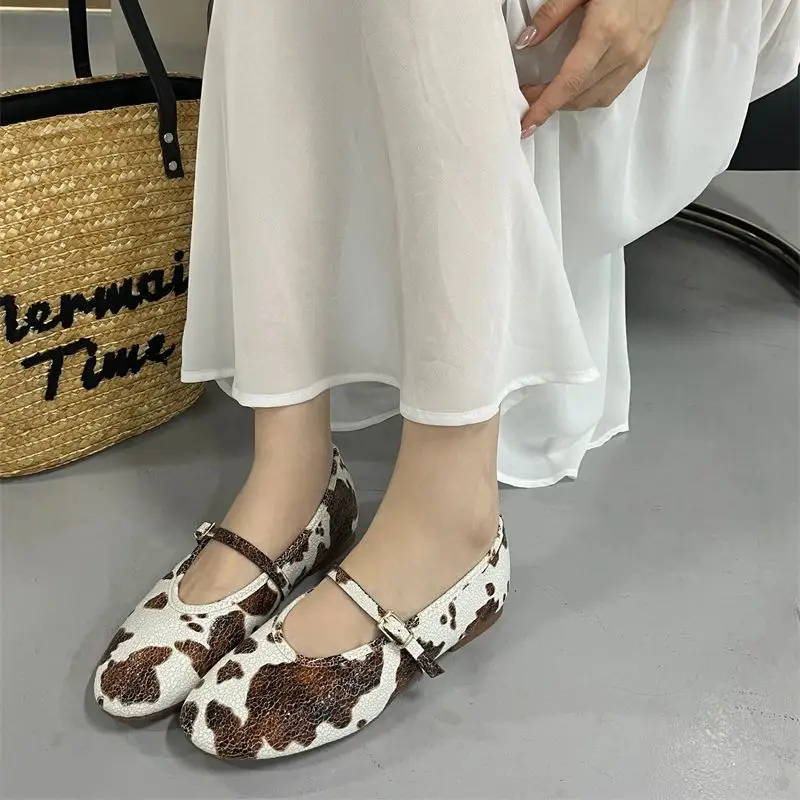 Woman Flat Shoes Le… - image