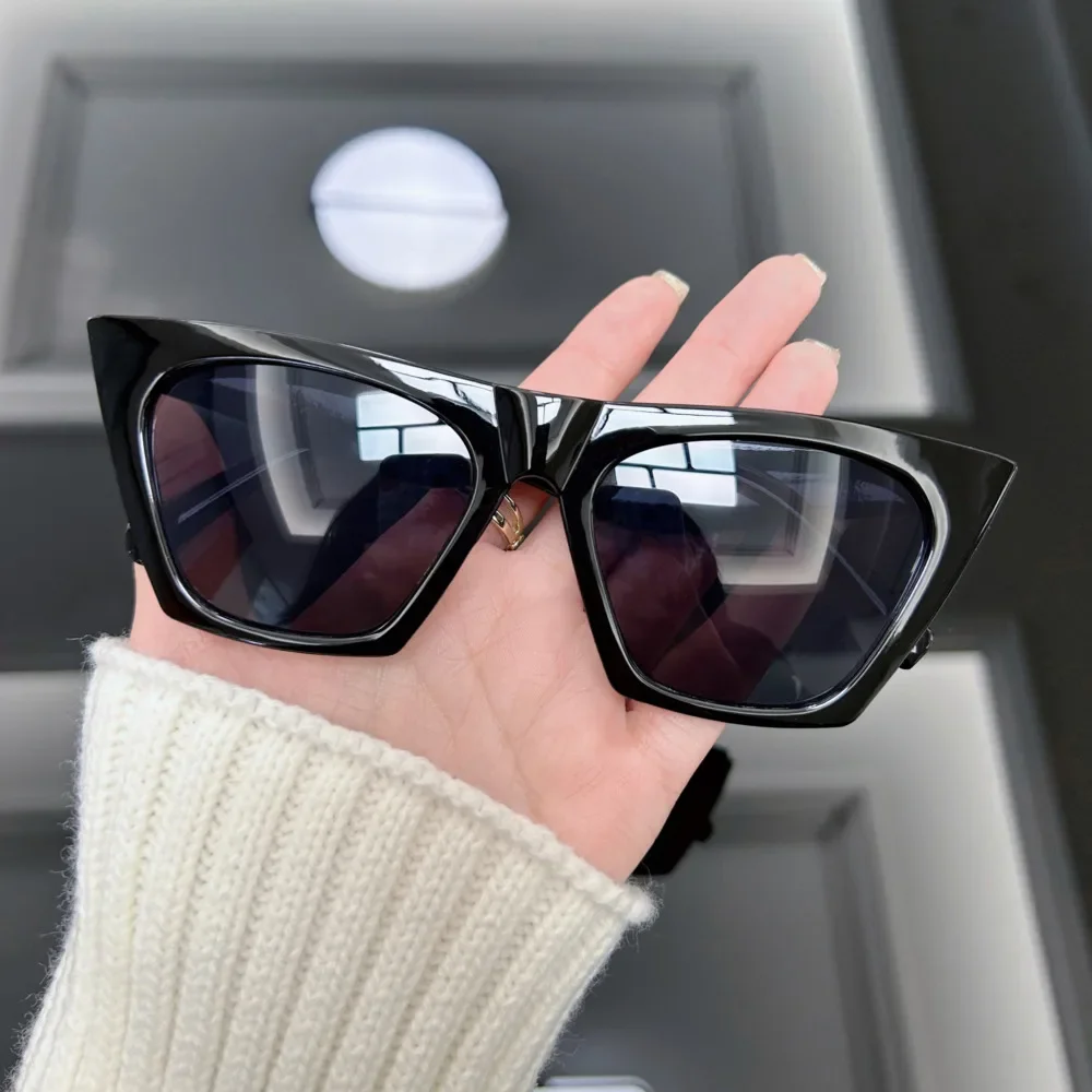 Kwadratowe okulary przeciwsłoneczne w stylu vintage damskie marka projektant Retro okulary przeciwsłoneczne do jazdy kobiece modne czarne lustro zewnętrzne óculos De Sol