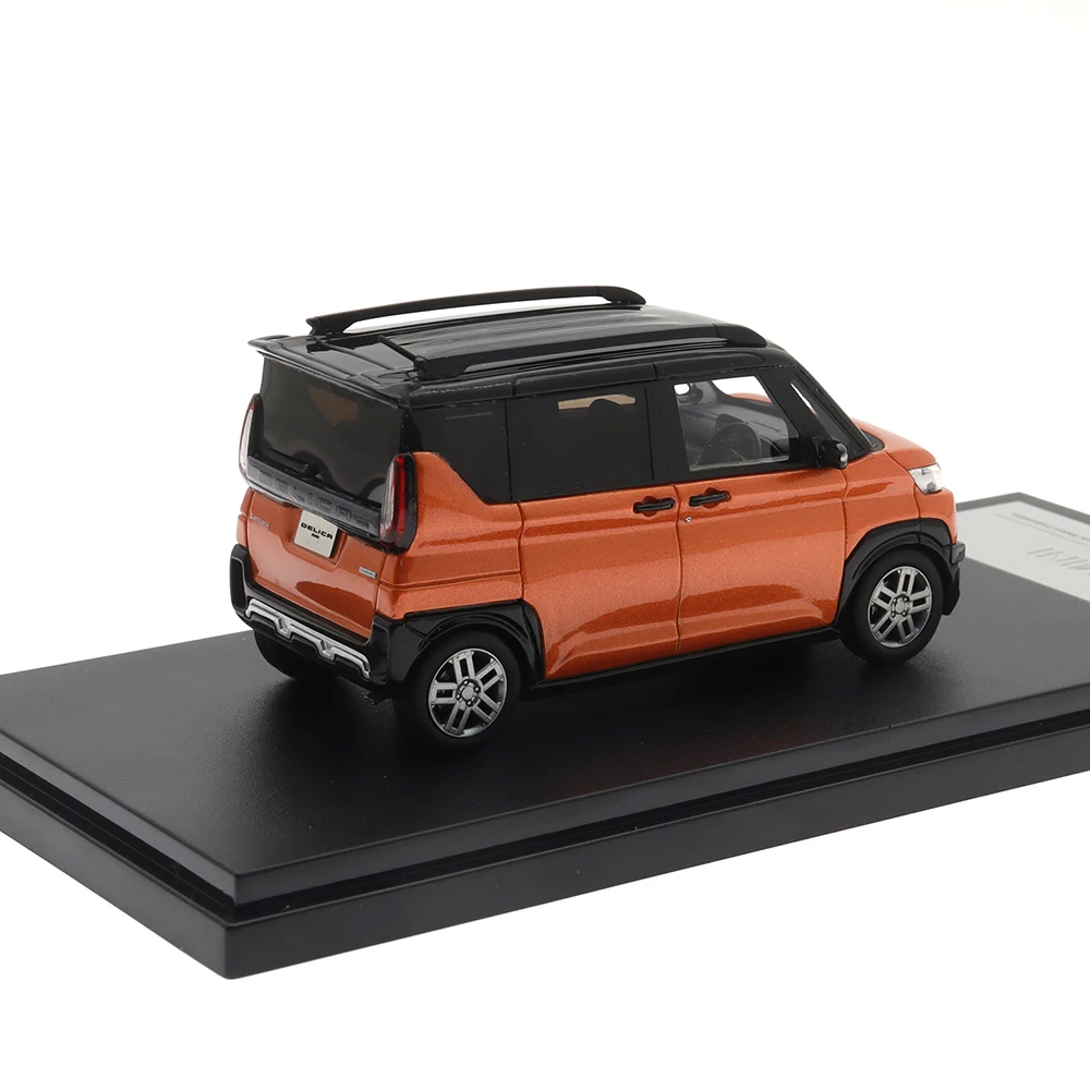 Hi-Story 1/43 Car Model (DELICA MINI 2003) Refined Resin Car Static Simulation Vehicles Collectible Decora Gift Ornamens