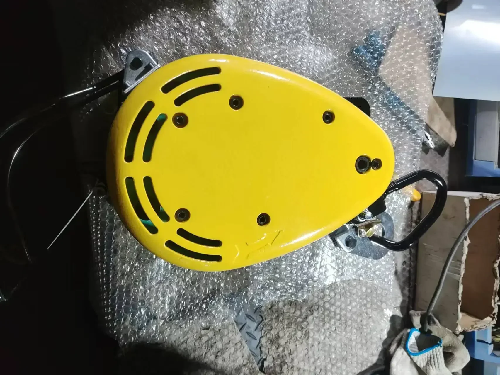 Wholesale Cheap Mini Electric Hoist 230 kg Capacity 120 V Voltage DU Type Lifting Lightweight Components Equipment 120 V Voltage