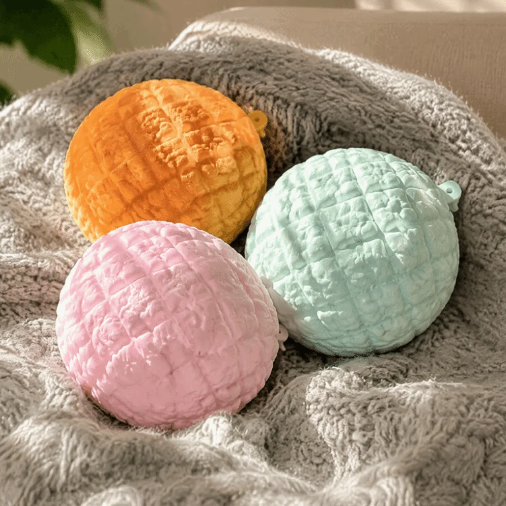 Portable Food-Shaped Pineapple Bun Squishy Moldable Crunchy Noodle Squeeze Soft TPR Non-Bounce Sensory Fidget Ball Adults