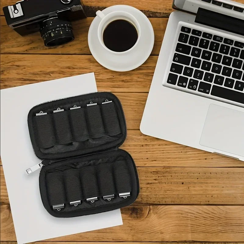 Flash Drive Case USB Holder Organizer Portable Dustrproof Accessories Storage Bag For Thumb Drive SD Card Cable Cas