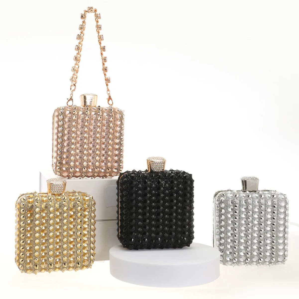 

Квадратный клатч ручной работы, инкрустированный бриллиантами, вечерняя сумка небольшого размера, портативная сверкающая сумка из полиэфирного волокна для женщин