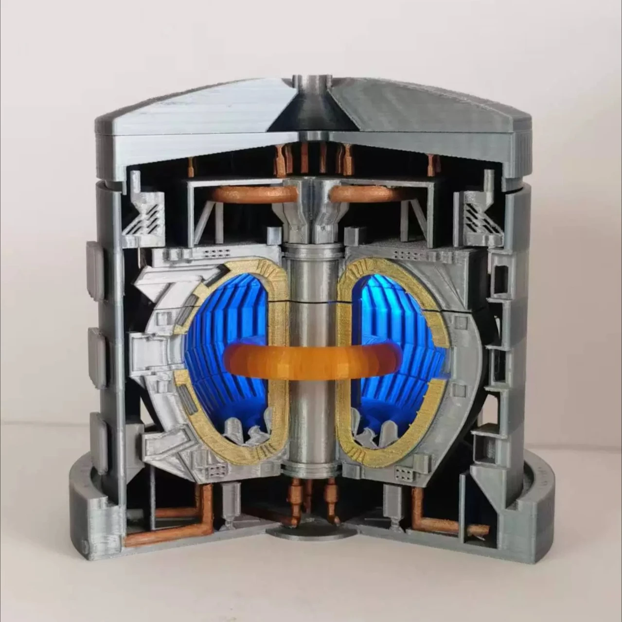 3D Printed Tokamak Fusion Reactor Hand-Painted Sand Table Science Teaching Model Collectible Holiday Gift