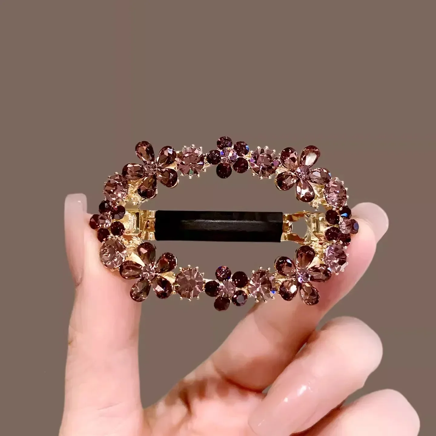Leichte Luxus-Haarspange mit lila Kristallblume, hochwertige Damen-Haarklammer für halbgebundenes Haar, französische Clip-Top-Haarspange, zarte Haaraccessoires