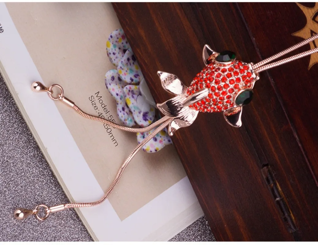 Благоприятная цепочка для свитера с золотой рыбкой, длинное и универсальное ожерелье с подвеской в этническом стиле.