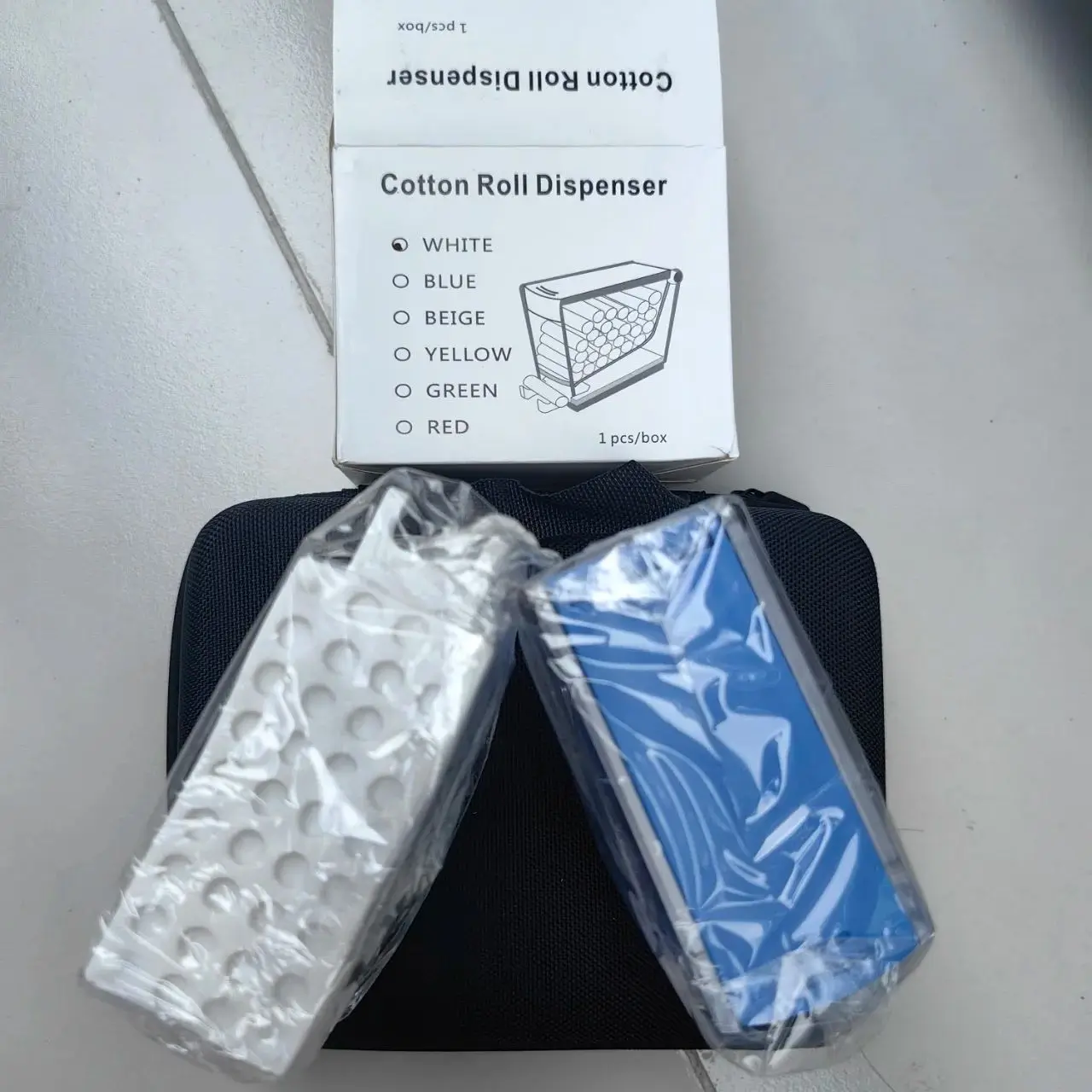 

1Box Dental Cotton Roll Box Dispenser Holder Press Type Box Holder Dental Swab Storage Box Dentistry Accessories