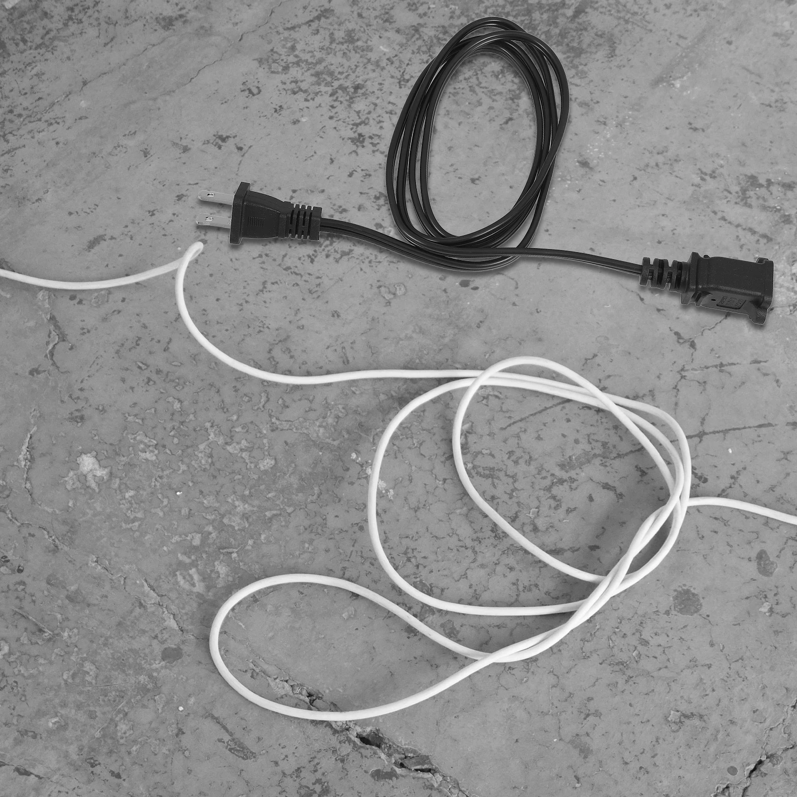 

1.5M 10A 2 Prong Power Extension Cable 18Awg Heavy Duty Dual Outlet Electrical Cord Black Short Extension Cord Plug