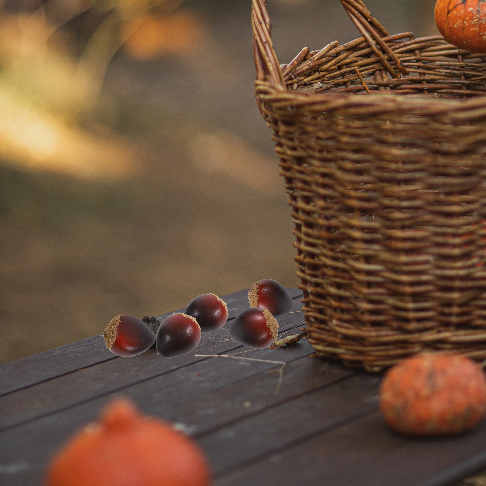 

30Pcs Artificial Nuts Decorations Lifelike Chestnut Models Easy to Move Display Fake Chestnut Fake Nuts Faux Nut Models