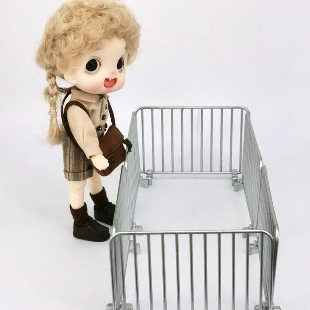 Alloy Dollhouse Simulation Fence Simulation Prop DIY Mini Traffic Protective Railing Dollhouse Station Decoration Fence