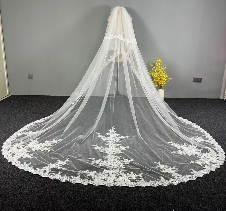 New Arrival White Ivory Cathedral wedding veils Lace Appliques Sexy Bride velos novia wedding accessories Two Layers Bridal Veil image 2