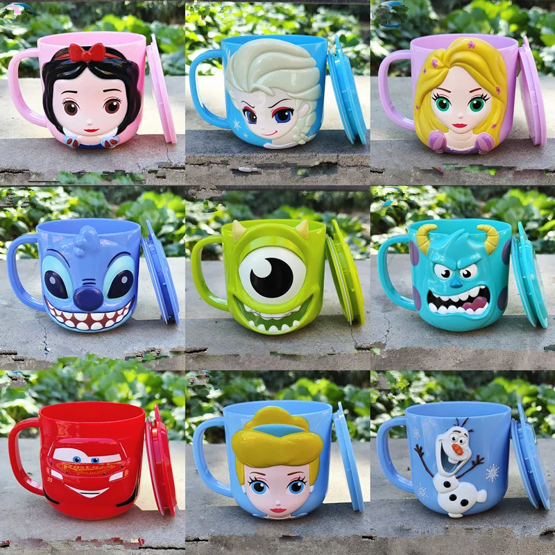 Cartoon Disney Mickey Stitch 260ML tazza per bambini con coperchio tazza per il latte Frozen Elsa 3D tazza per bere a casa tazza per spazzolatura