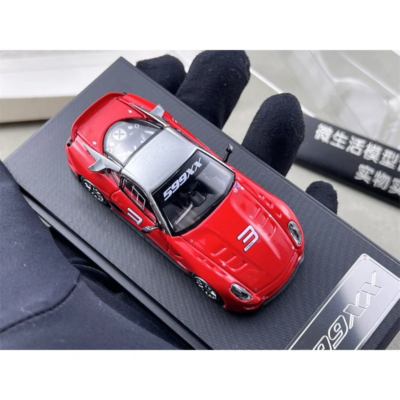 RM 1:64 599XX capó de motor que se puede abrir modelo de coche de aleación de simulación fundida a presión, juguete de regalo del festival para niños, artículo de exhibición coleccionable para adultos.