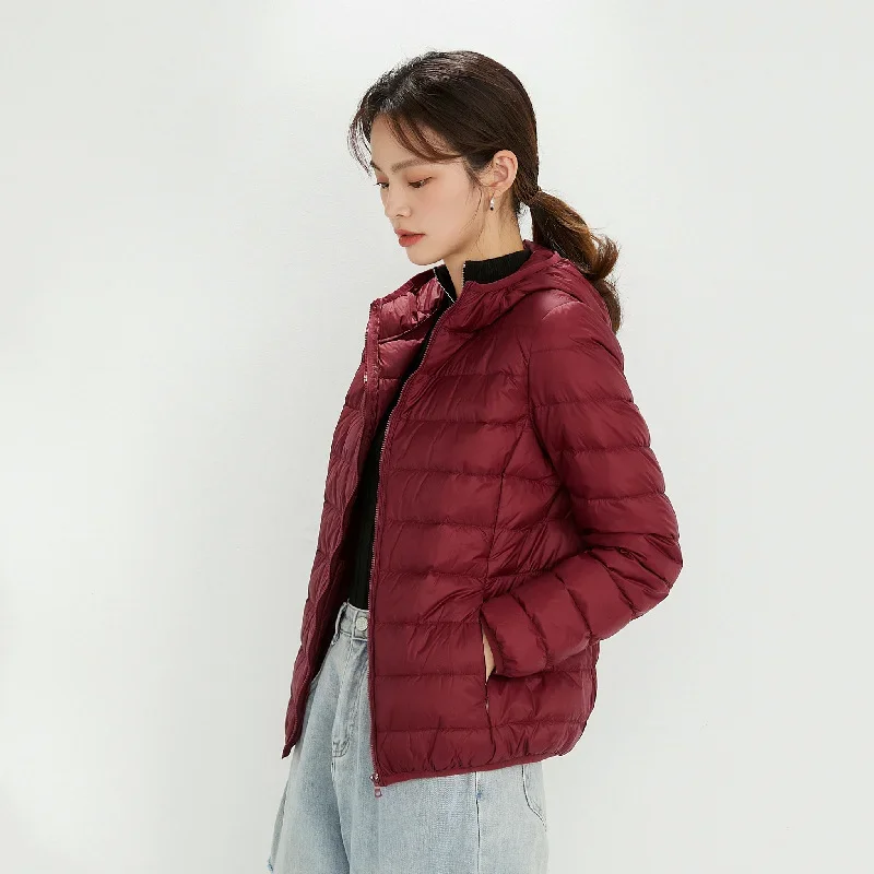 90% White Duck Down Women Puffer Jacket 2023 New Sprign Fashion Hoode Slim Fit Ultralight Packable Female Casual Short Parkas