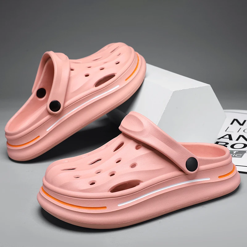 زوج من قباقيب الأزواج الصيفية الجديدة غير القابلة للانزلاق، أحذية الشاطئ الرياضية المقاومة للاهتراء، صنادل مريحة بنعل ناعم للارتداء الخارجي