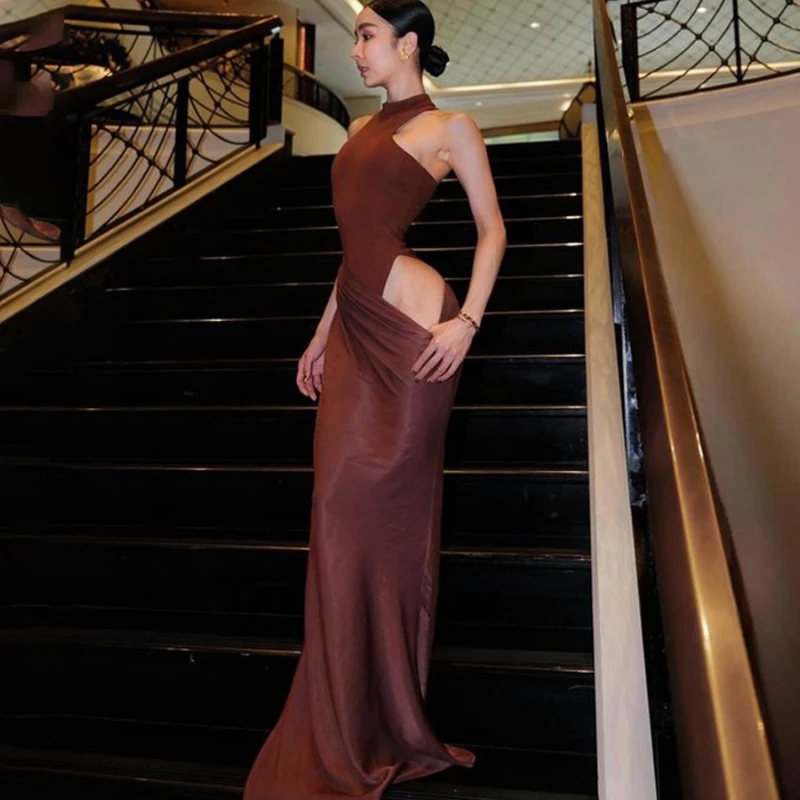 TARUXY Fashion Hollow Pleated Dress Women's Sexy O Neck Sleeveless Slim Solid High Waist Maxi Dress Summer Party Club Clothing