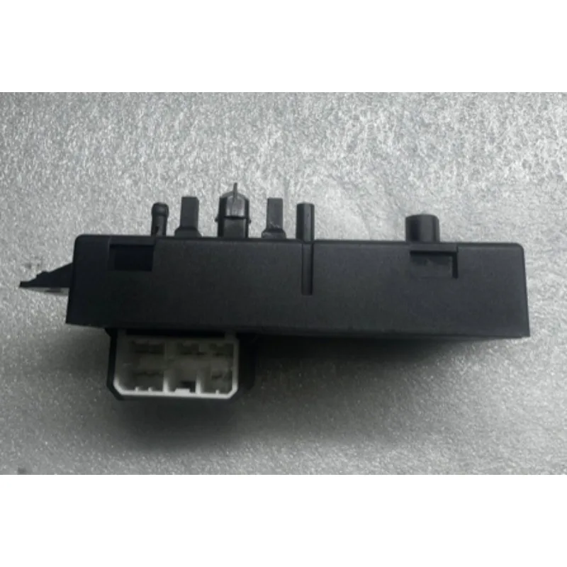 

402000532AA 1pc 6-way Seat Relay Switch Seat Module for Chery Tiggo 5X 7 8 8Plus