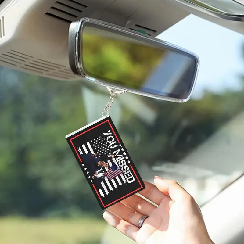 President 2024 Ornament 2024 President Pendant con catena Design patriottico acrilico per fan collettrici per uomo donna