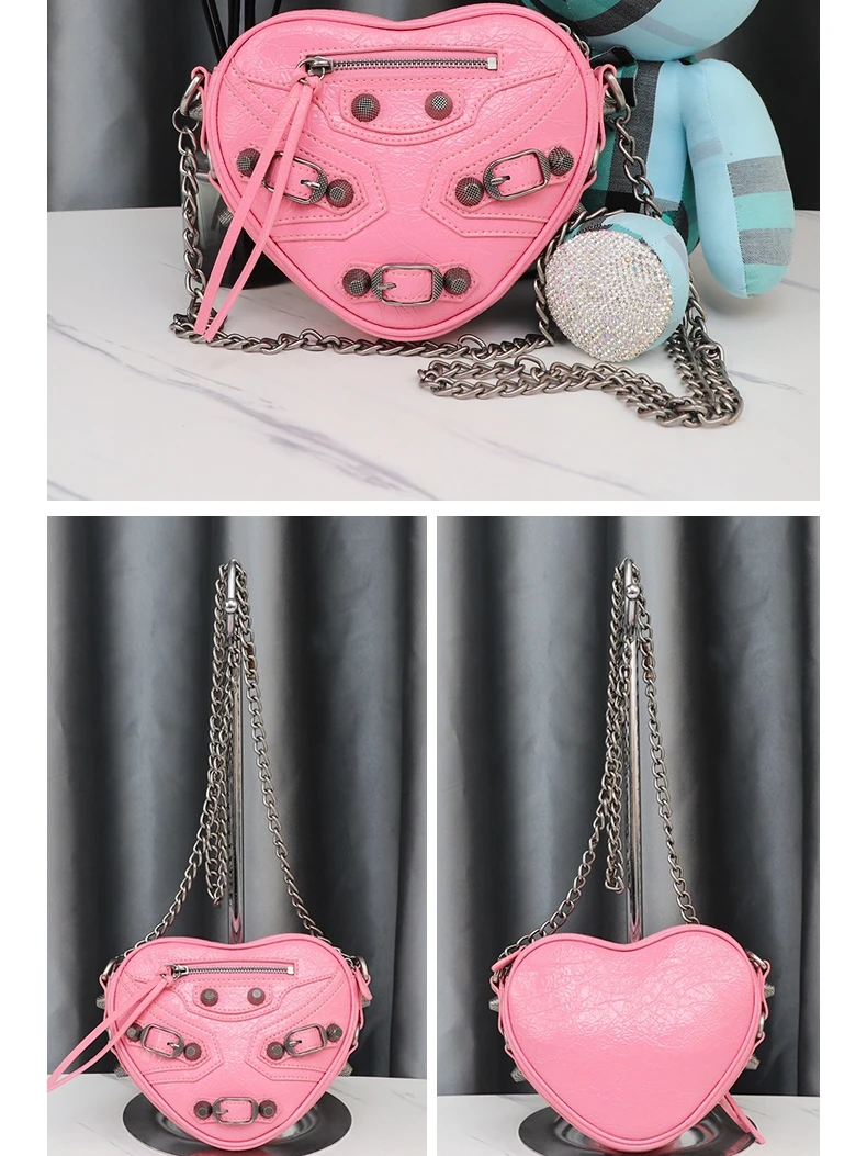 Heart Mini Rivet Bag Sweet Cool Ladies Love shaped Motorcycle Bag Leather Diagonal Straddle Chain Bag