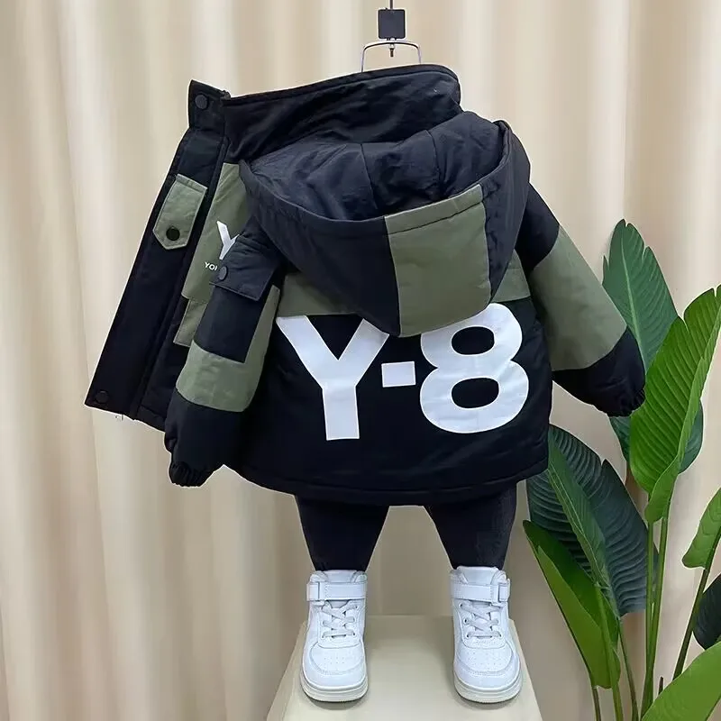 Boys\' Thickened Hooded Coat 2023 New Autumn and Winter Fashion Children\'s Baby Warm Cotton Jacket Pie Overcome Top