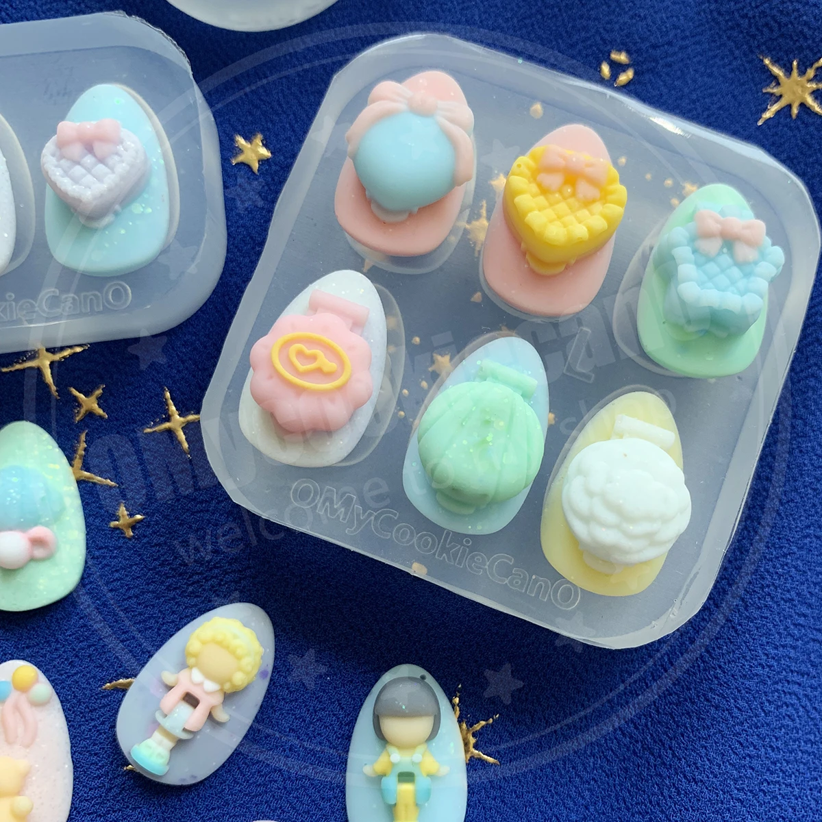 Super cute! resin mold PP mini figures, Pocket Birthday Party, Mermaid Bear, and clear transparent silicone molds.