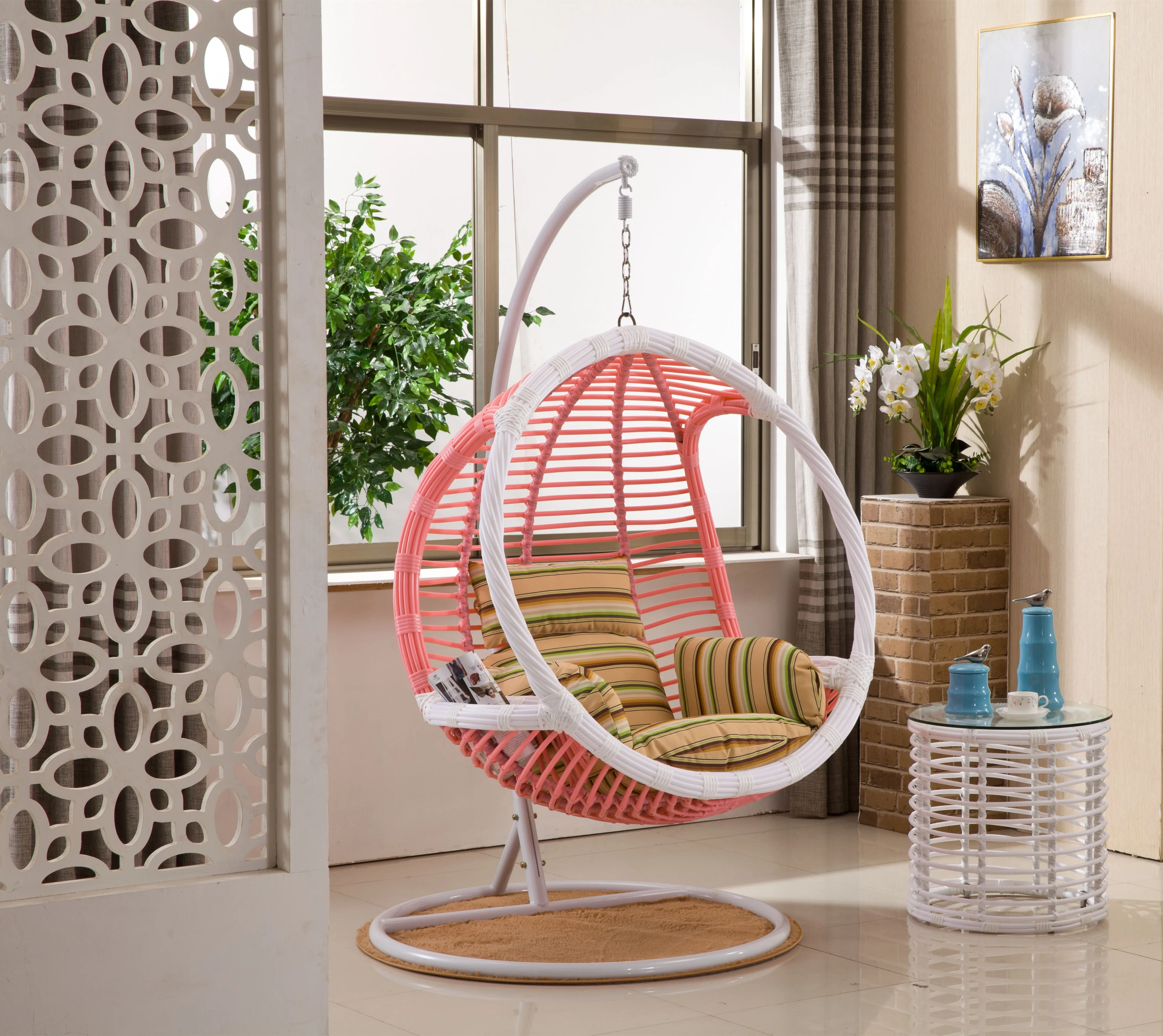 xx-High Quality White Rattan Egg Swing Hanging Chair Popular Leisure Wicker Chair for Outdoor Beach Park Furniture Sun Loungers