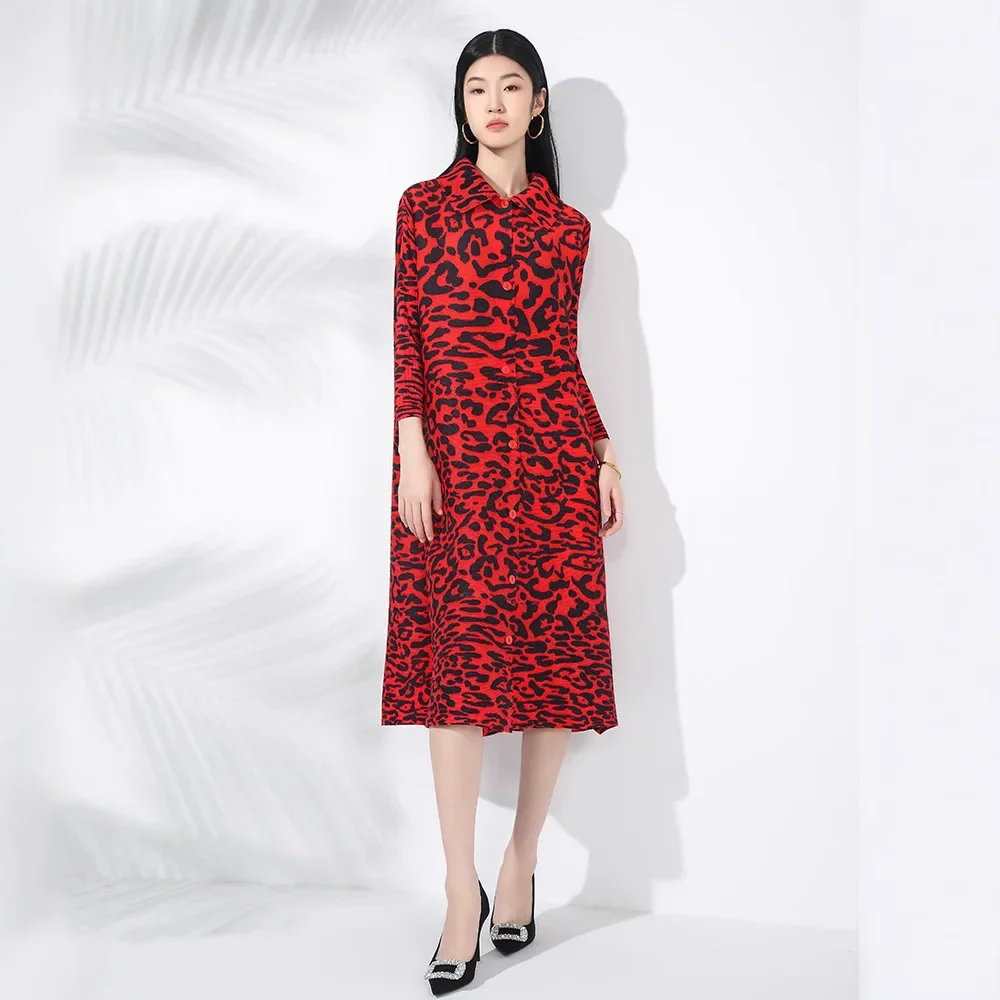 Miyake Pleated Dress Women's 2025 Spring New Leopard Print Lapel Long-sleeved Large Size Buttoned Cardigan Elastic Skirt