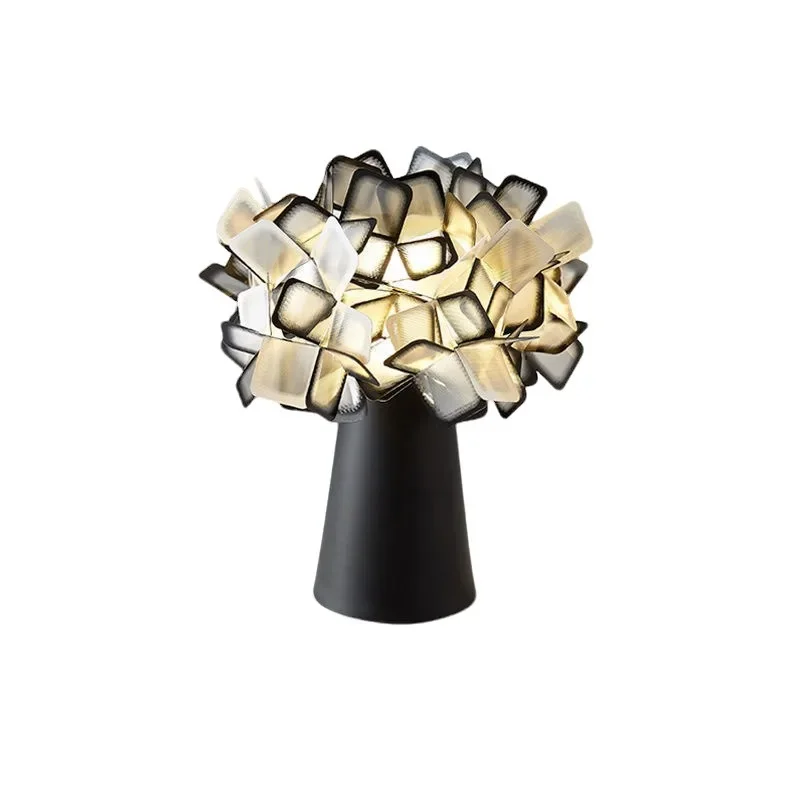 Modern simple living room bedroom study hotel bedside decorative table lamp, household table lamp