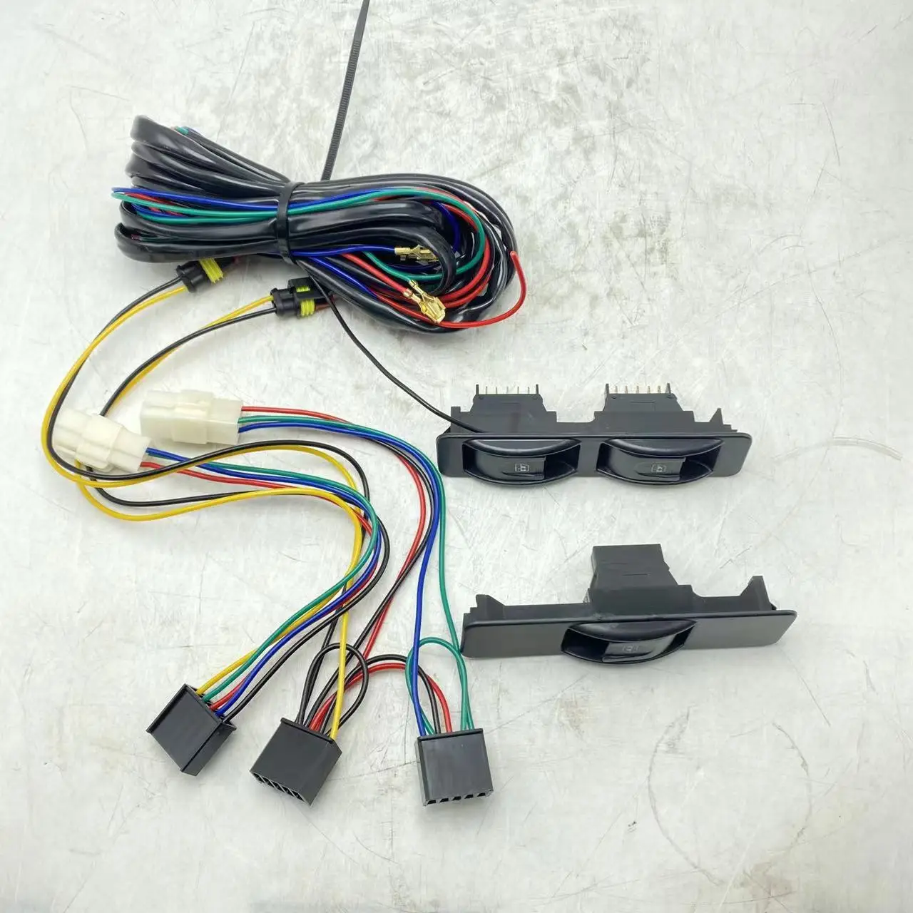 Switch And Harness For SIONTRUK HOWO Heavy Truck 336 380 340 SHACMAN Manual Modification Electric Window Glass Shaker 4
