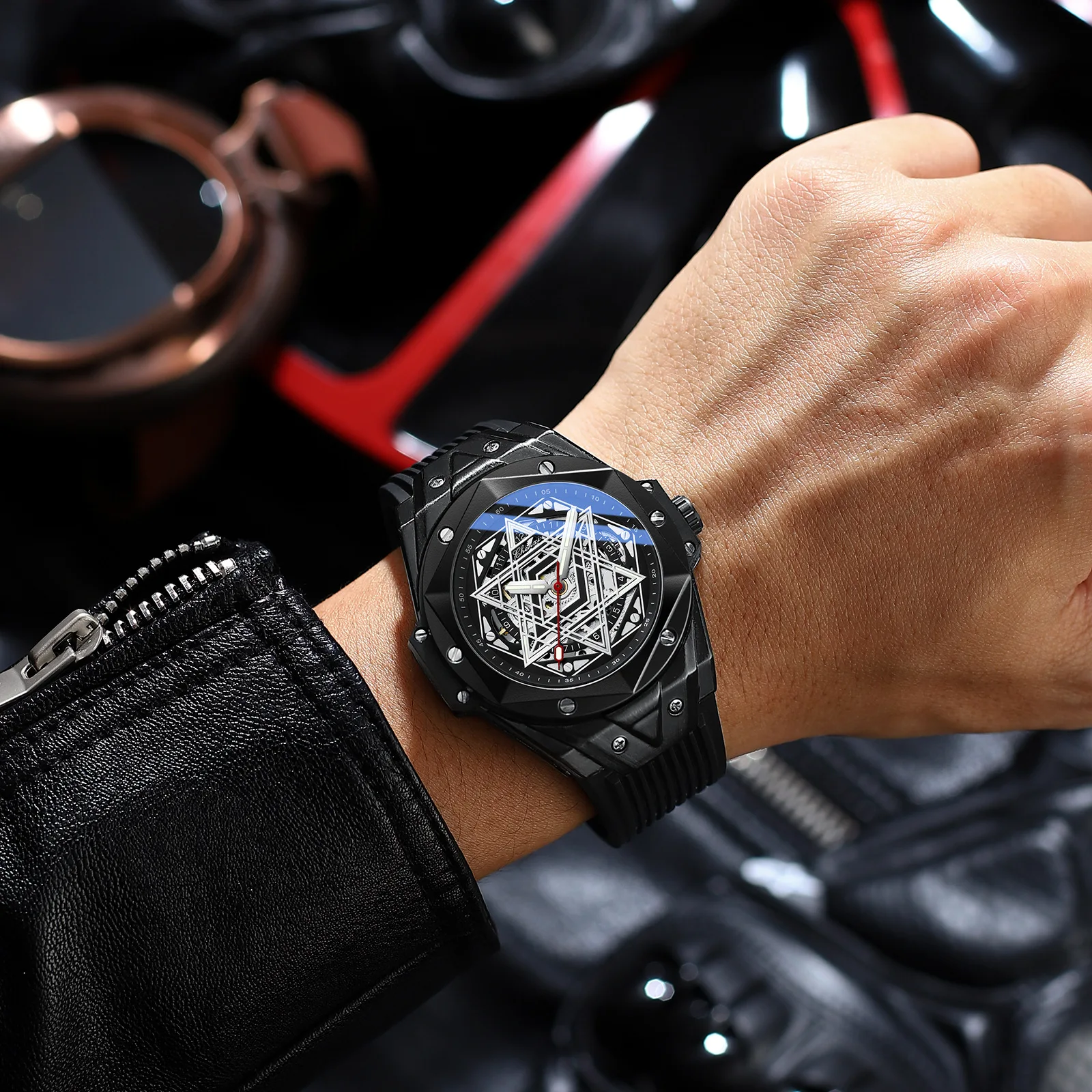 

Легкие роскошные модные автоматические механические часы с силиконовым ремешком и призматическими заклепками для мужчин