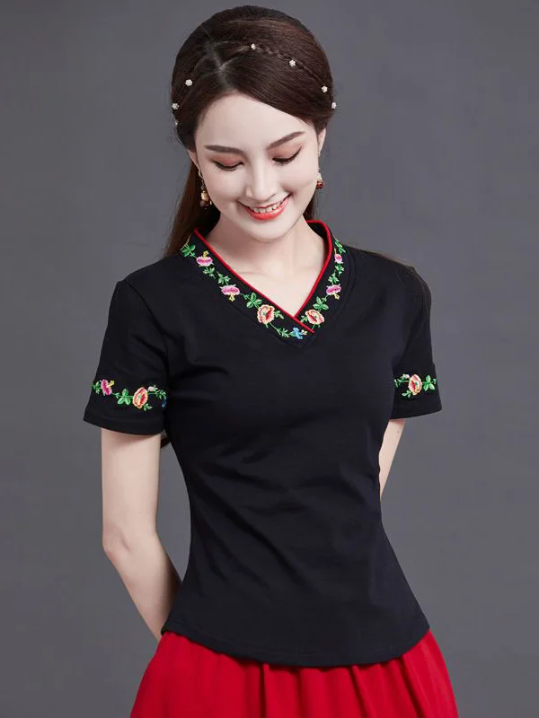 2026年夏-コットンvネック刺繍入りスリムフィットトップ-エスニックスタイルベースシャツ-シンプルデザインダンスウェア-半袖レディースtシャツ