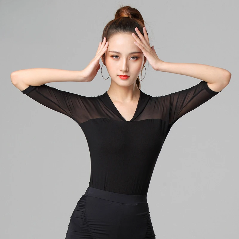 قميص نسائي للرقص اللاتيني صيفي متوسط الأكمام ملابس ممارسة حديثة ومثيرة للرقص في قاعة الرقص