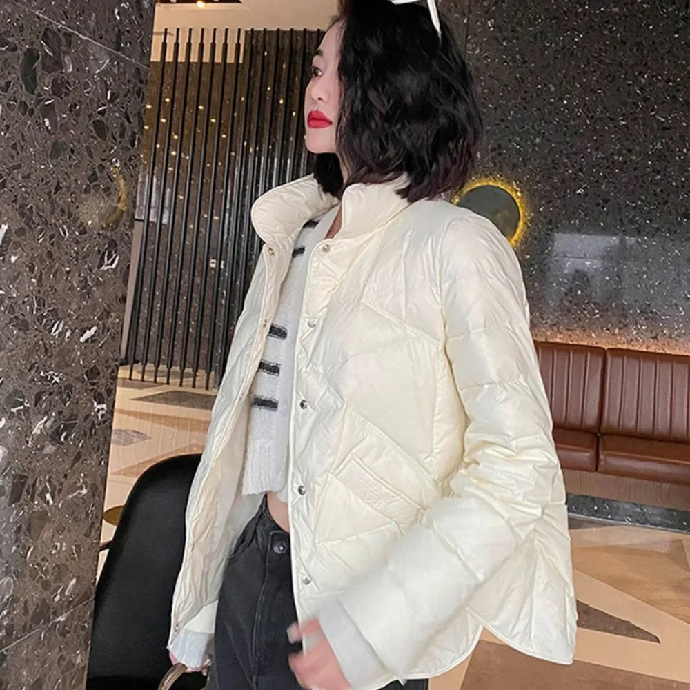 Fashion Women Puffer Jackets Ultralight Duck Down Cotton Jacket 2024 New Autumn Winter Long Sleeve Warm Coat