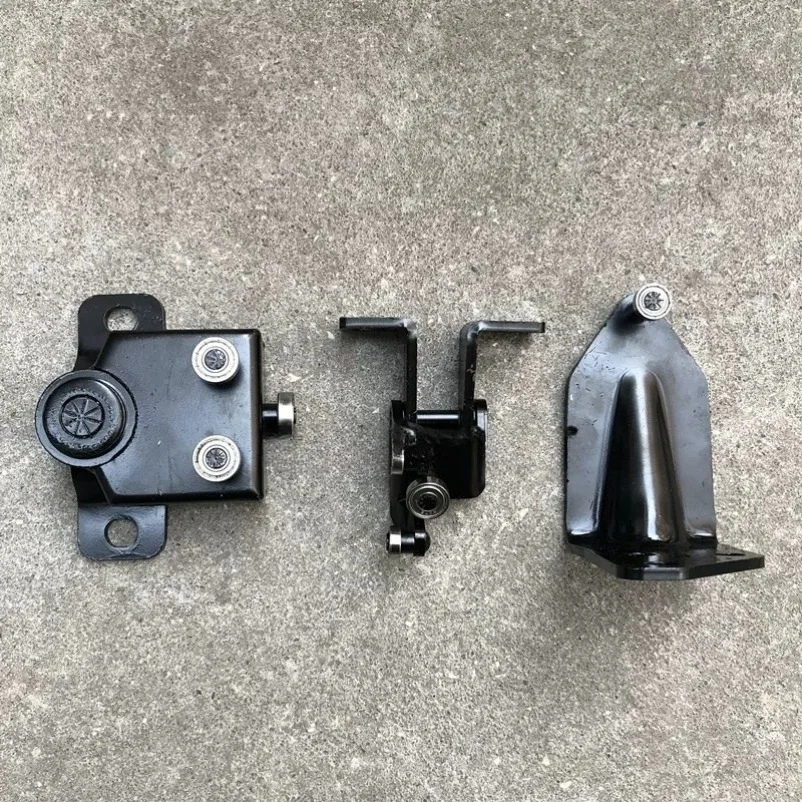 For Komatsu excavator PC75 78 128 138UU 228US pulley track cab door lock bearing