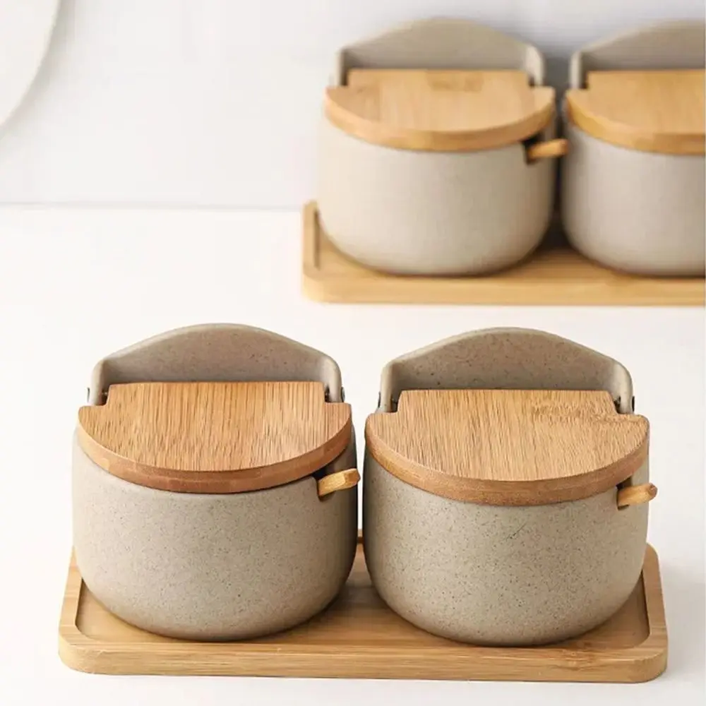 Ensemble de pots d'assaisonnement en céramique avec couvercle en bambou, cuillère de service, boîte de rangement pour épices en bois, pot à épices de cuisine anti-brûlure et étanche à l'humidité