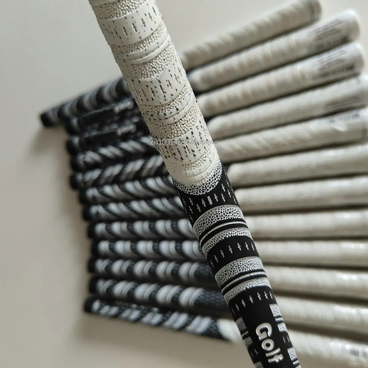 13pcs/lot Golf Grip Standard 10pcs/lot Golf Club Grips Sniper Cotton Yarn Non-Slip Ultra Golf Irons Universal Grip