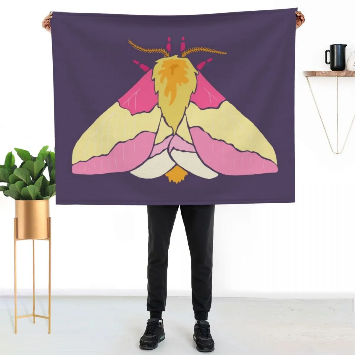 

Rosy Maple Moth Throw Blanket Soft Bedroom Blanket for Night Sleeping