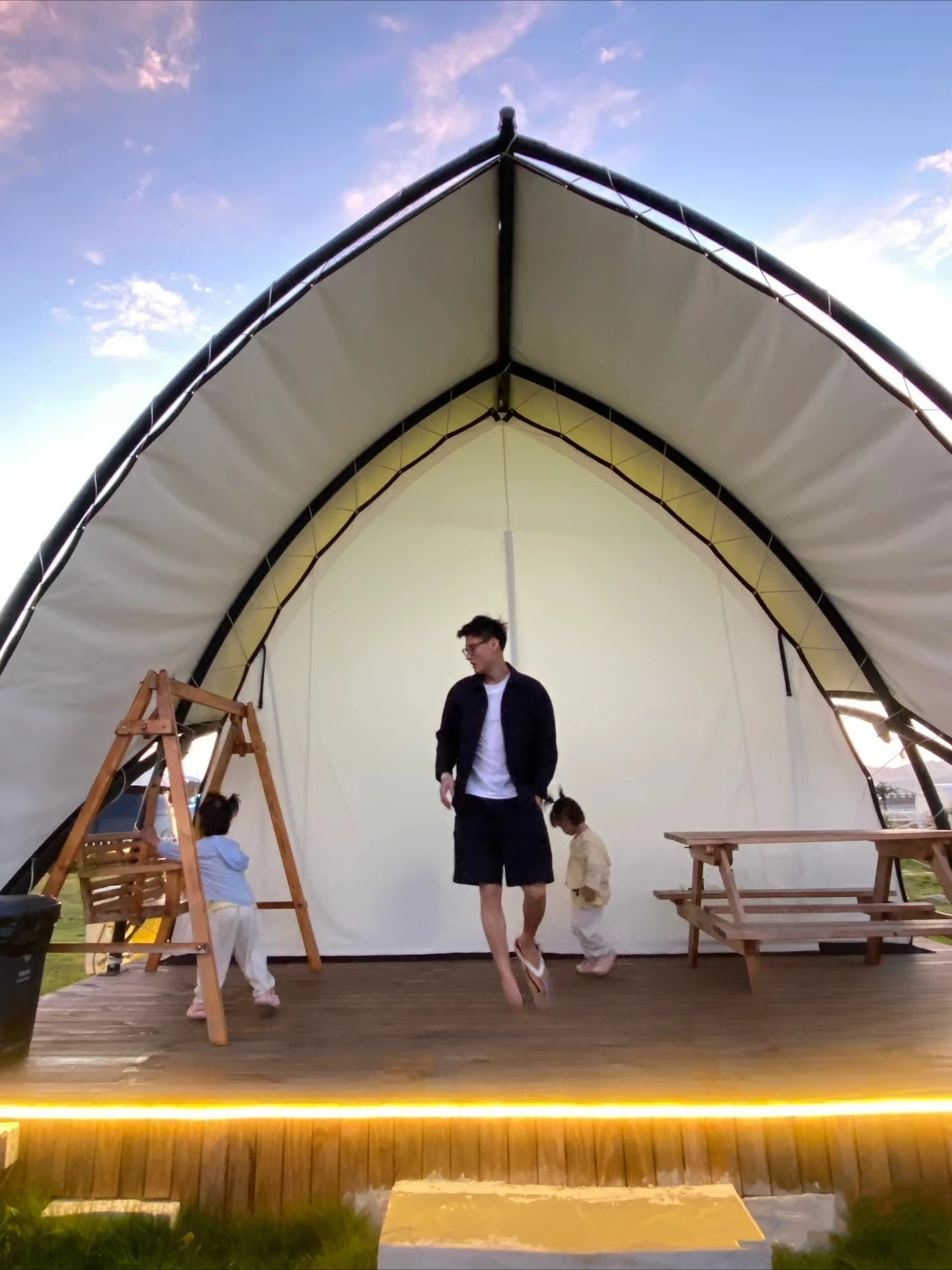 الإقامة المنزلية قاعدة التخييم المراعي منتجع المناظر الطبيعية الخلابة منطقة مزرعة البرية الفاخرة، خيمة الفندق