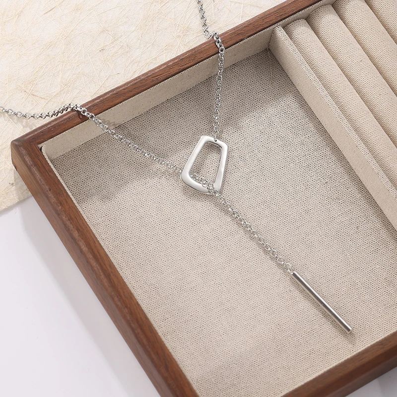 Long Bar Silvery Pendant Womens Bold Y Necklace Unique Chunky Chain Adjustable Lariat Necklace Beautiful Collarbone Necklace