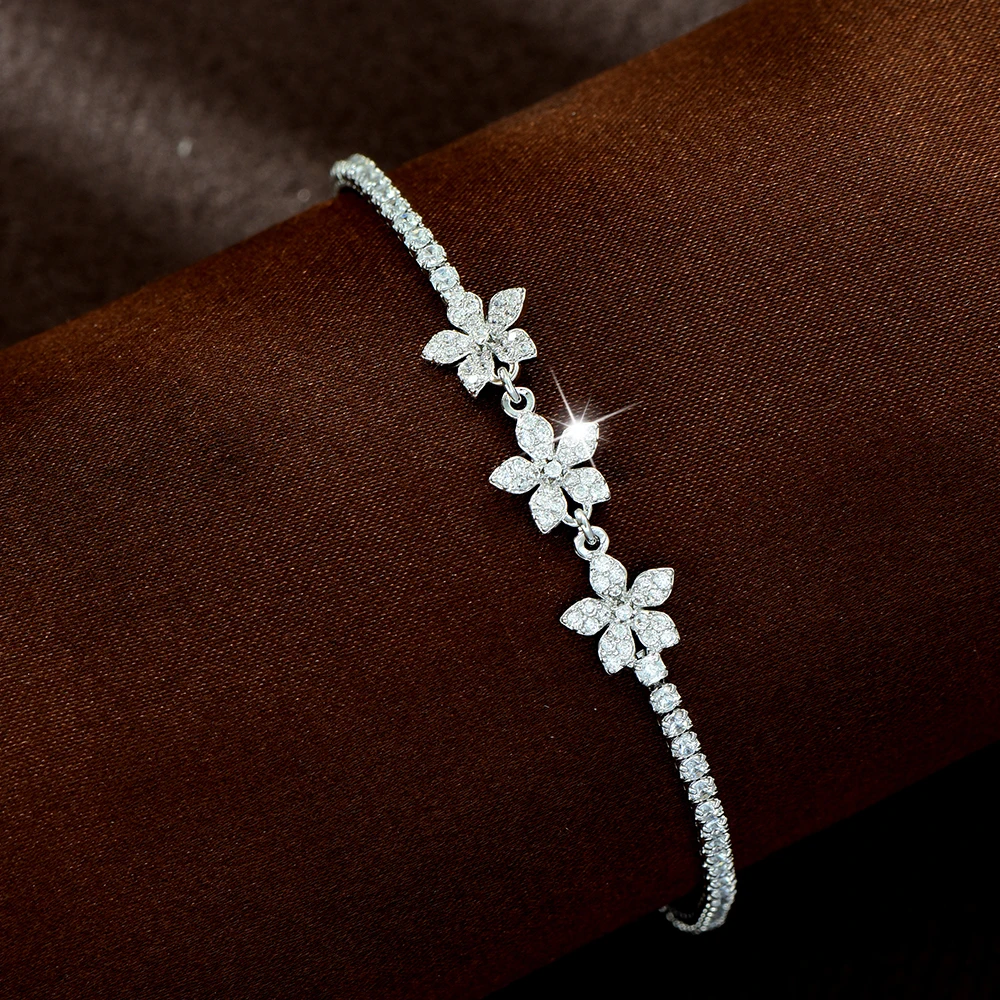 HIBRIDE New Elegant and Glamorous Stereo Flower Zircon White Bracelet Women's Jewelry Wedding Bridal Event Ball Travel Gift B277