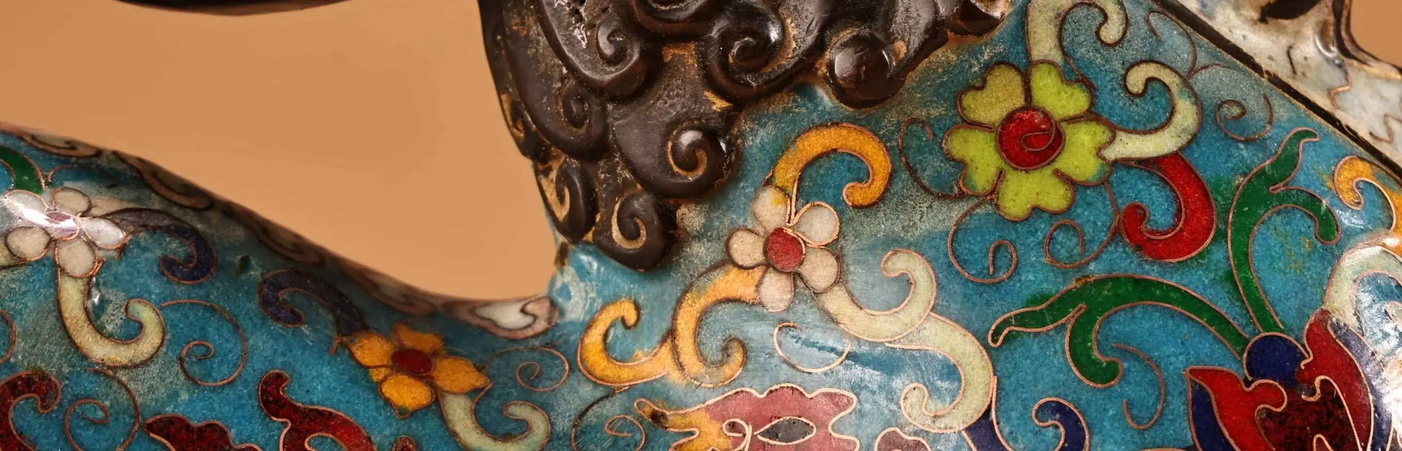 Old Bronze Cloisonne Enamel Fortune Pixiu Statue Divine Beast Statue A Pair Amass wealth Town House